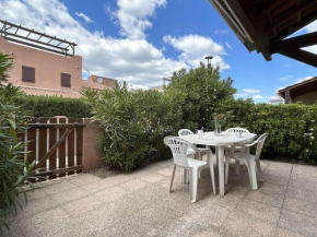 Pavillon à 400m de la mer avec piscine, terrasse et parking privé - 4 couchages - FR-1-229-844